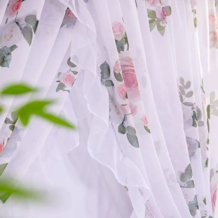 Firana w kwiaty z cyrkoniami