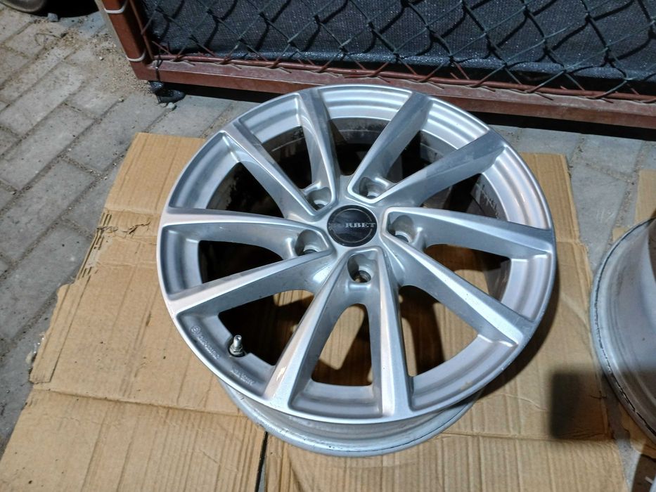 4x felgi alu 16 5x112 Audi A3 A4 A6 Vw Golf Touran Passat Skoda Seat