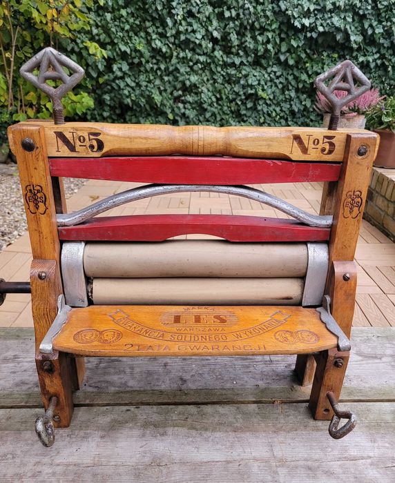 Stary magiel ,wyżymaczka Les Warszawa