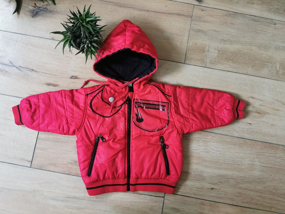 Куртка демісезонна