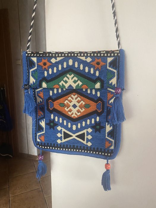 Torebka ręcznie robiona z Albani l