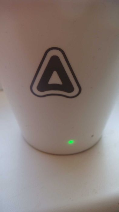 Зарядное устройство Loоoqs "Sunflower" 2500 mAh на солнечной батарее