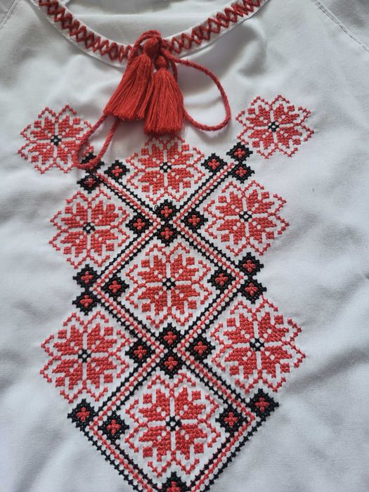 Вишиванка 7-8 років