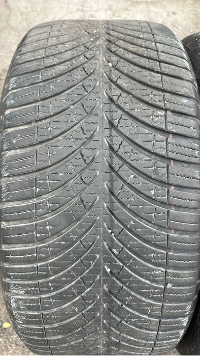 GOODYEAR 255/40R19 зима