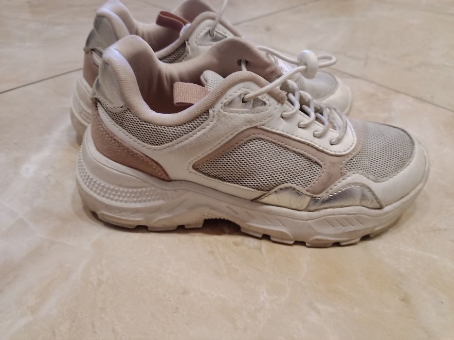 Sprzedam buty rozmiar 32