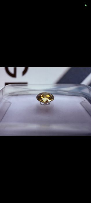 Diamante Yellow/orangy 0.24ct