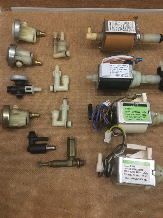 Помпа для води Saeco