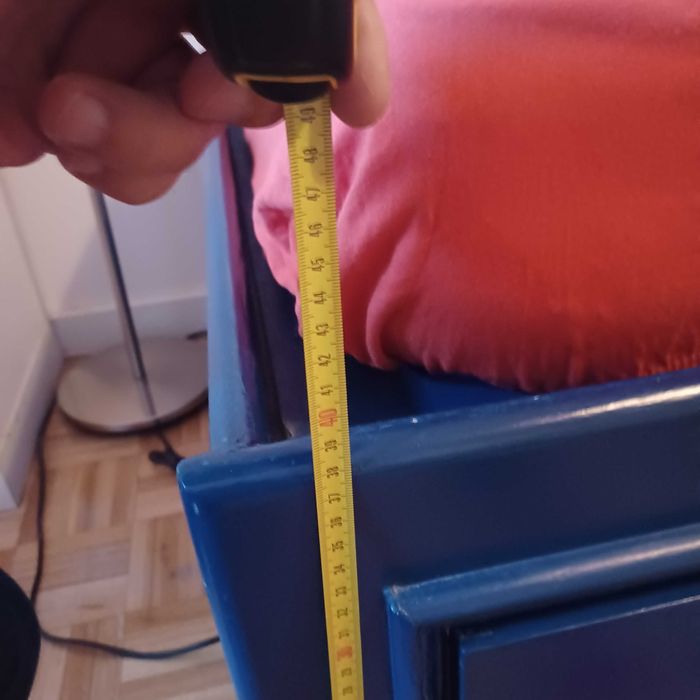 Cama de solteiro Retro.