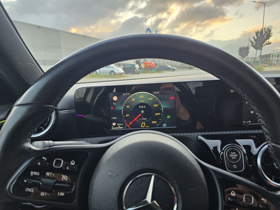 Mercedes-Benz A180d