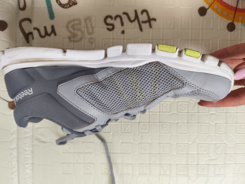 Buty damskie Reebok mięciutkie wkładki 39