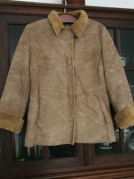 Casaco quentinho todo forrado a pelo