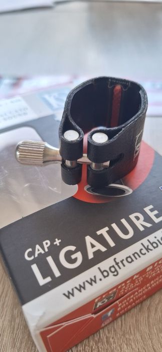 Ligatura do klarnetu BG L4R REVELATION