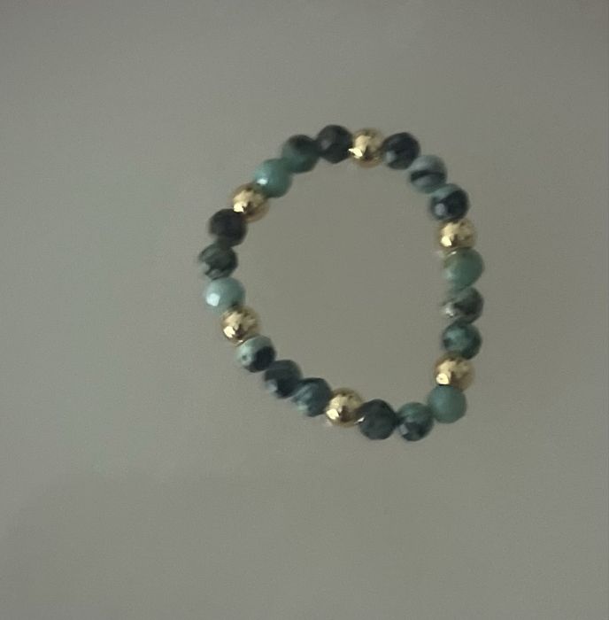 Pierścionek na gumce