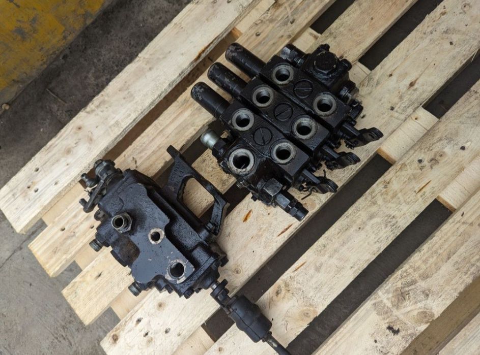 Розподільник  МТЗ  р80 нш32 Кришка РП70 МС 70 RP70 МТЗ 892 1025 СЕКЦІЯ