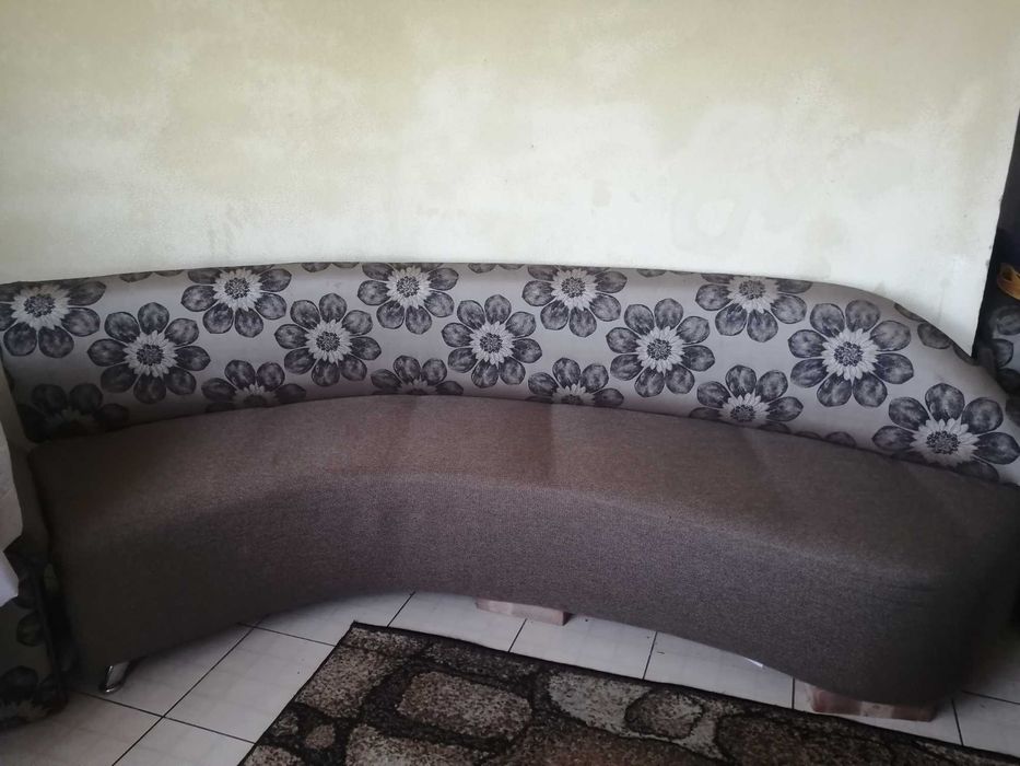 Продам диван и кресло