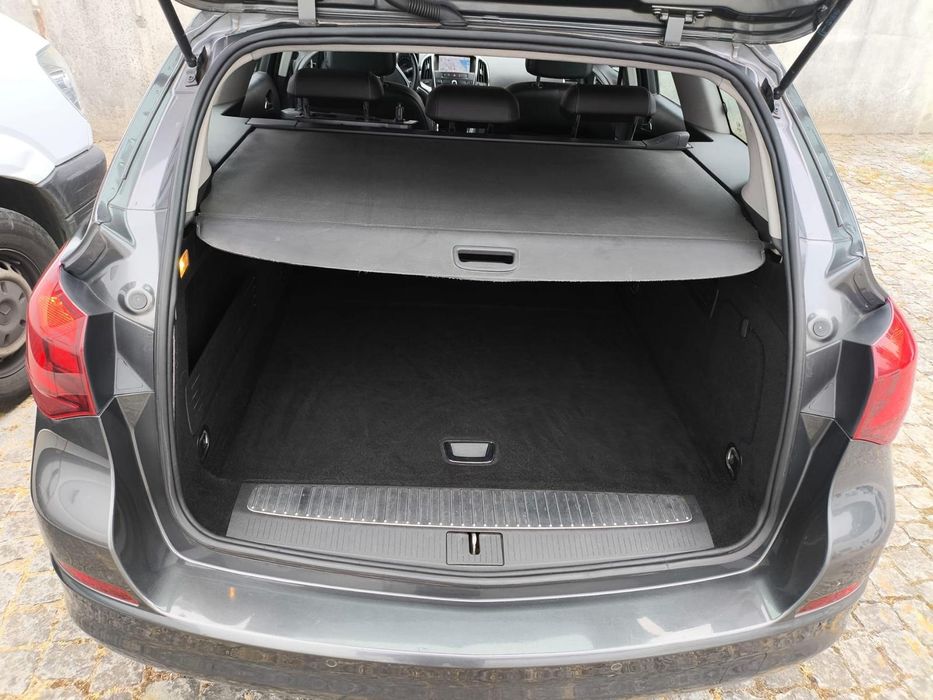 Opel astra J 2010