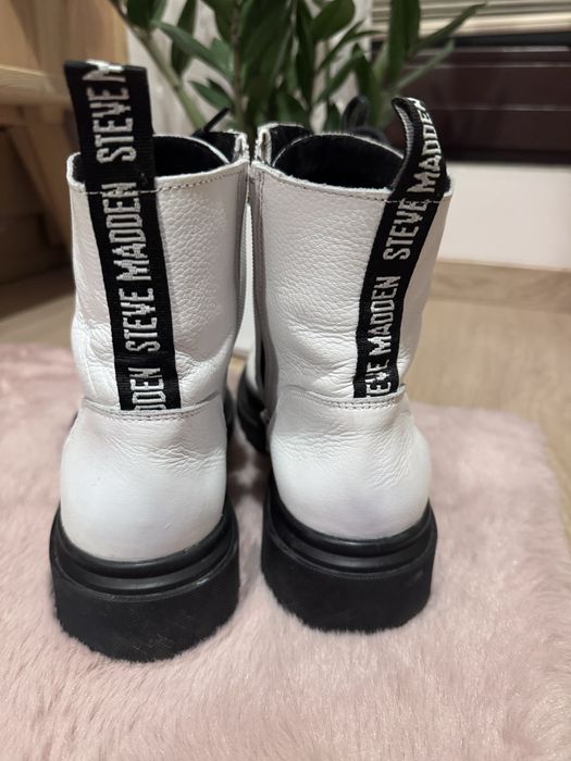 Botki Steve Madden, rozmiar 39