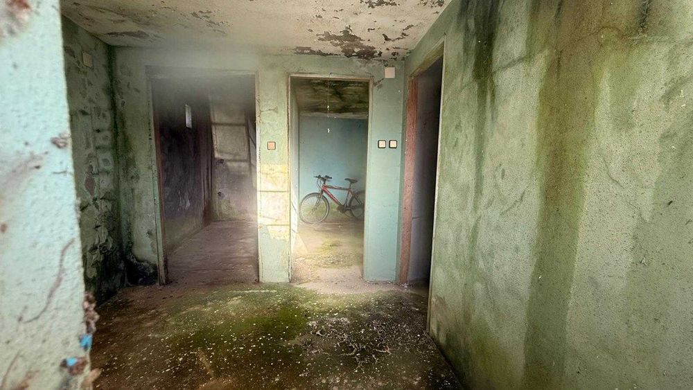 Moradia c/ anexo para recuperar em Resende