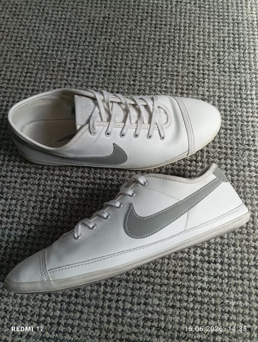 białe sneakersy Nike Flash Leather r. 42