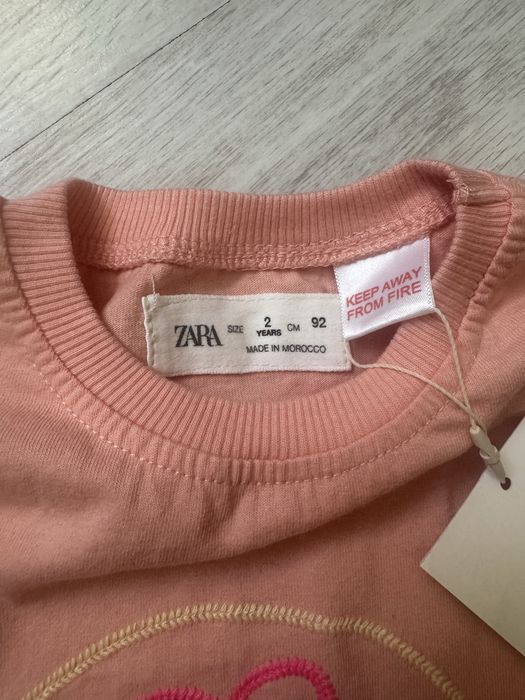 Нова футболка Zara