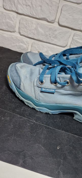 Columbia 39.5.   .