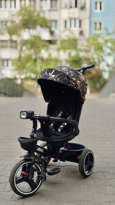 Дитячий триколісний велосипед-каляска Best Trike, чорний з золотом, б/в