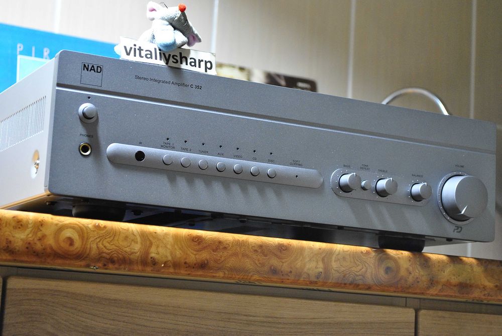 NAD C352 (051) как новый из магазина! 80вт 10кг