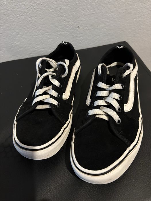 Trampki  Vans tozmuar 38,5