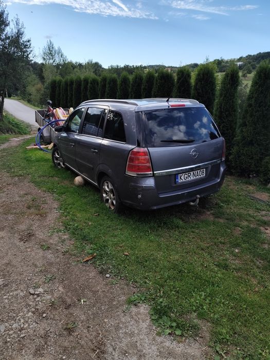 Zafira b 1.9cdti 100km