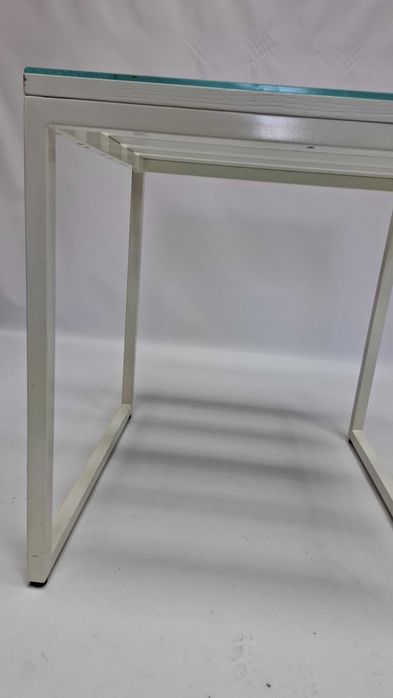 Stolik kuchenny 70x70 biały z szybą