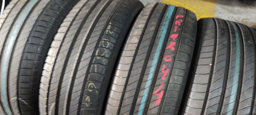 Pneus 205/60/16 semi novos