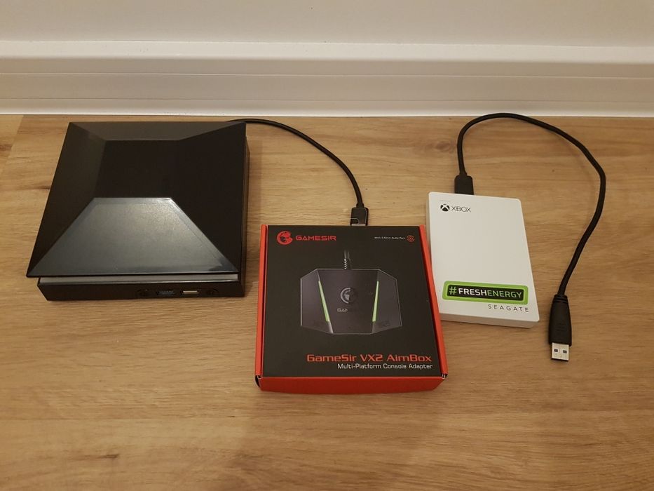 Zestaw Konsola Microsoft Xbox Series X + 2 Pady + GRY+ Akcesoria