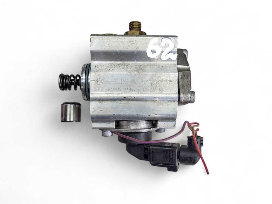 ТНВД топливный насос VW Golf 5 1.6 FSI 2003-2008