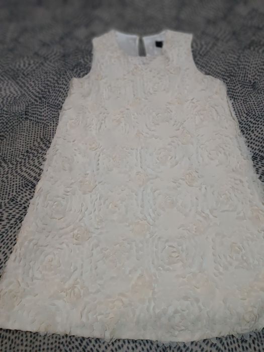 Roupa de criança e senhora