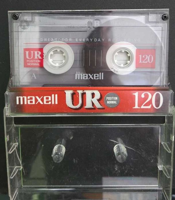 Kaseta Maxell UR 120