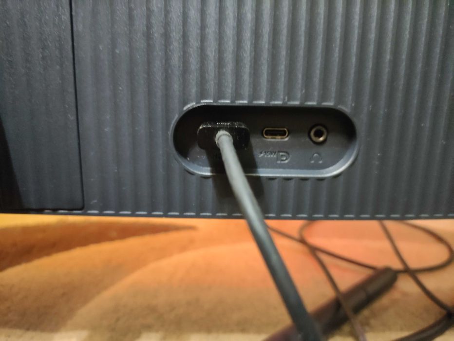 Монітор 24" Asus VU249CFE-B /1920x1080 / IPS 100Hz / HDMI