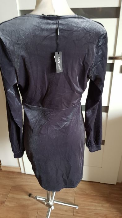 Nly one sukienka welurowa r s