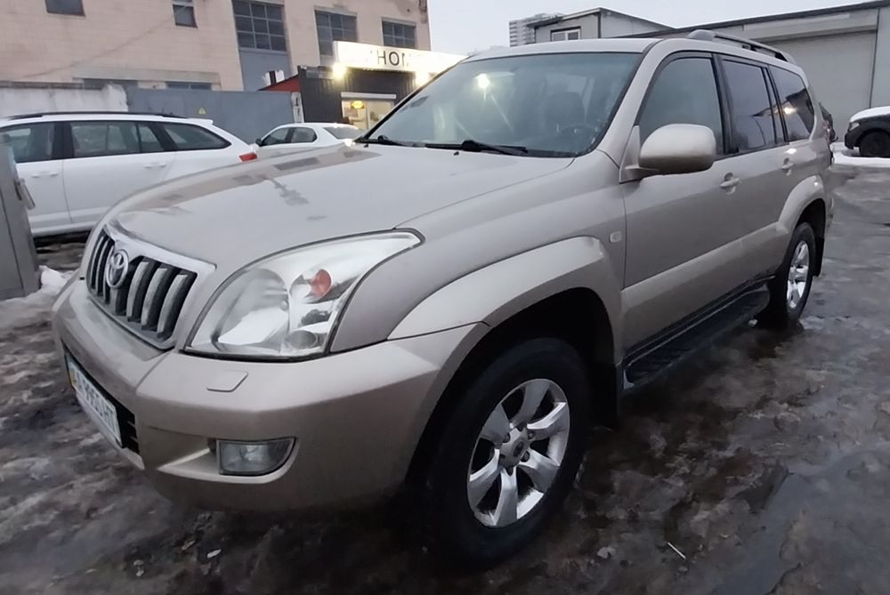 Toyota Land Cruiser Prado