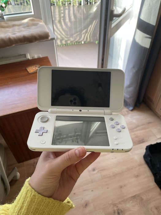 Konsola Nintendo 2DS