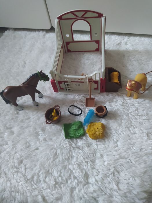Boks z koniem Nico Playmobil
