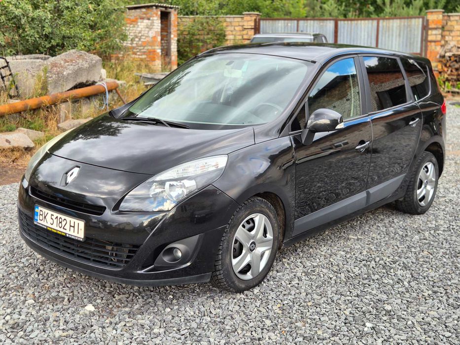 Renault Grand Scenic 2010, 2.0 бензин, автомат (обмін/кредит)