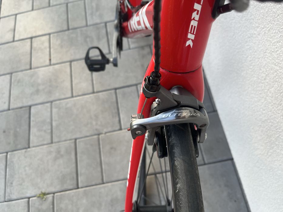 Rower szosowy TREK Carbon wraz z zapasowymi kołami