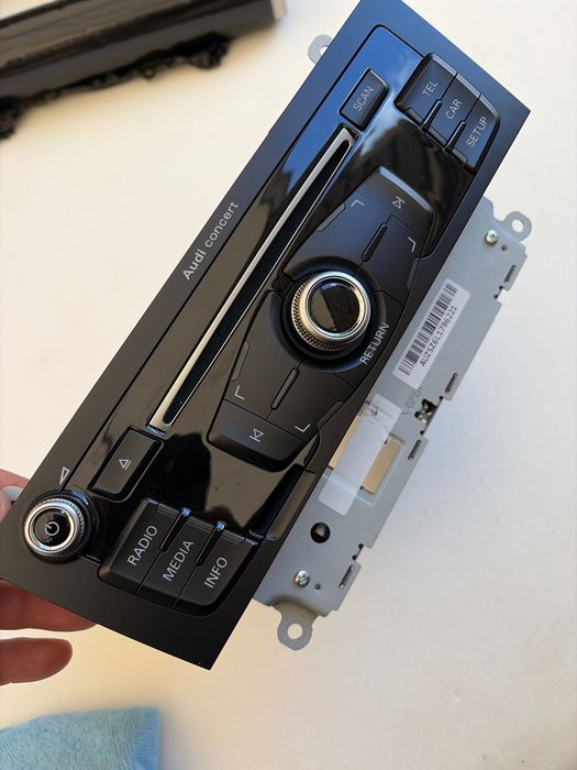 Radio Audi Concert 8R2035186G