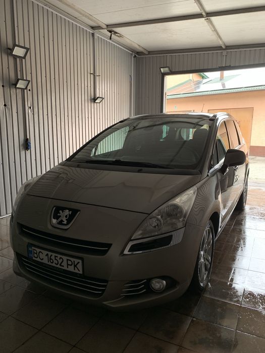 Продам авто Пижо 5008