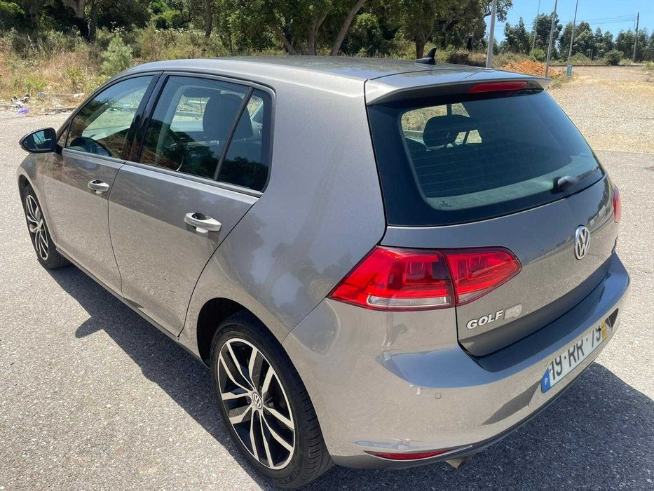 Volkswagen Golf VII 1.6 TDI GPS Edition