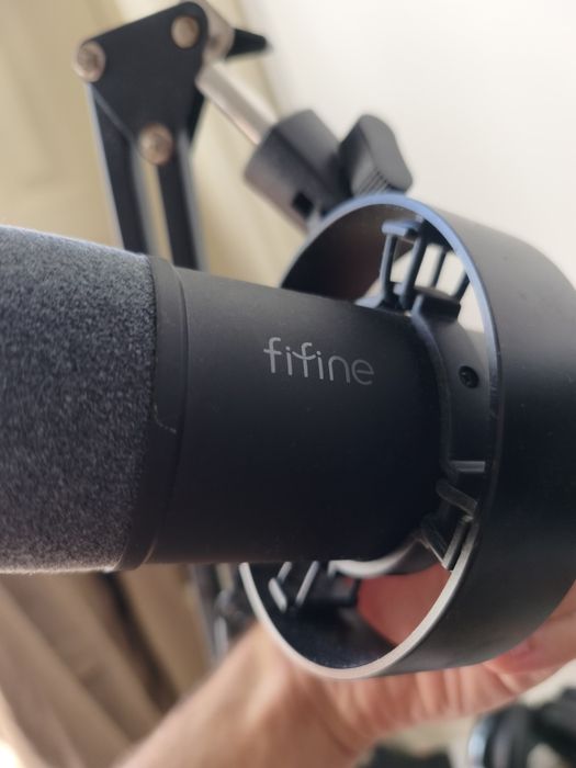 Microfone FIFINE K688