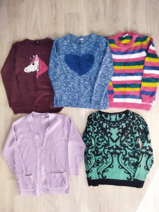 Пакет теплых свитеров кофт (размер s)