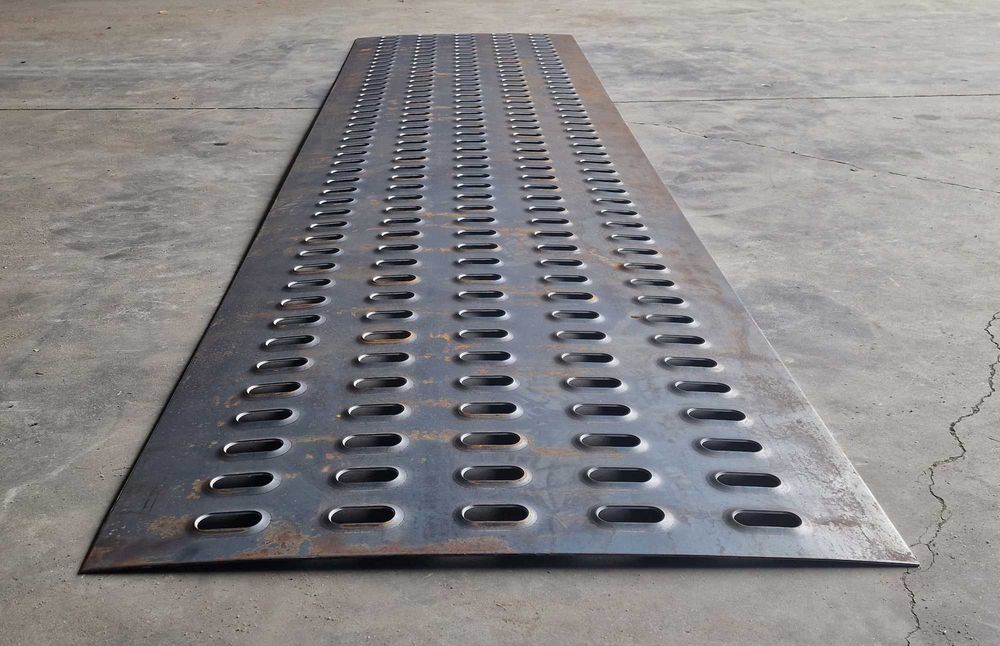 Blacha LOHR stalowa 62x300cm PRODUCENT Certyfikat VDI 2700 Laweta Najazd Platforma Pomoc drogowa Autolaweta