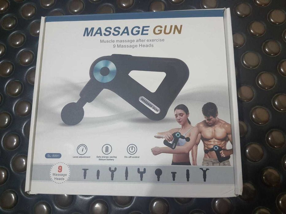 Електричний перкусійний Massage Gun 8891 9 насадок 388