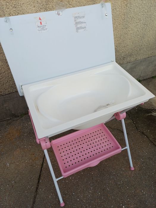 Muda fraldas + banheira